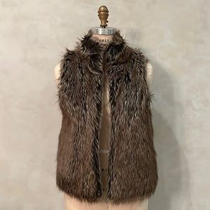 Ladies Brown Faux Fur Vest
